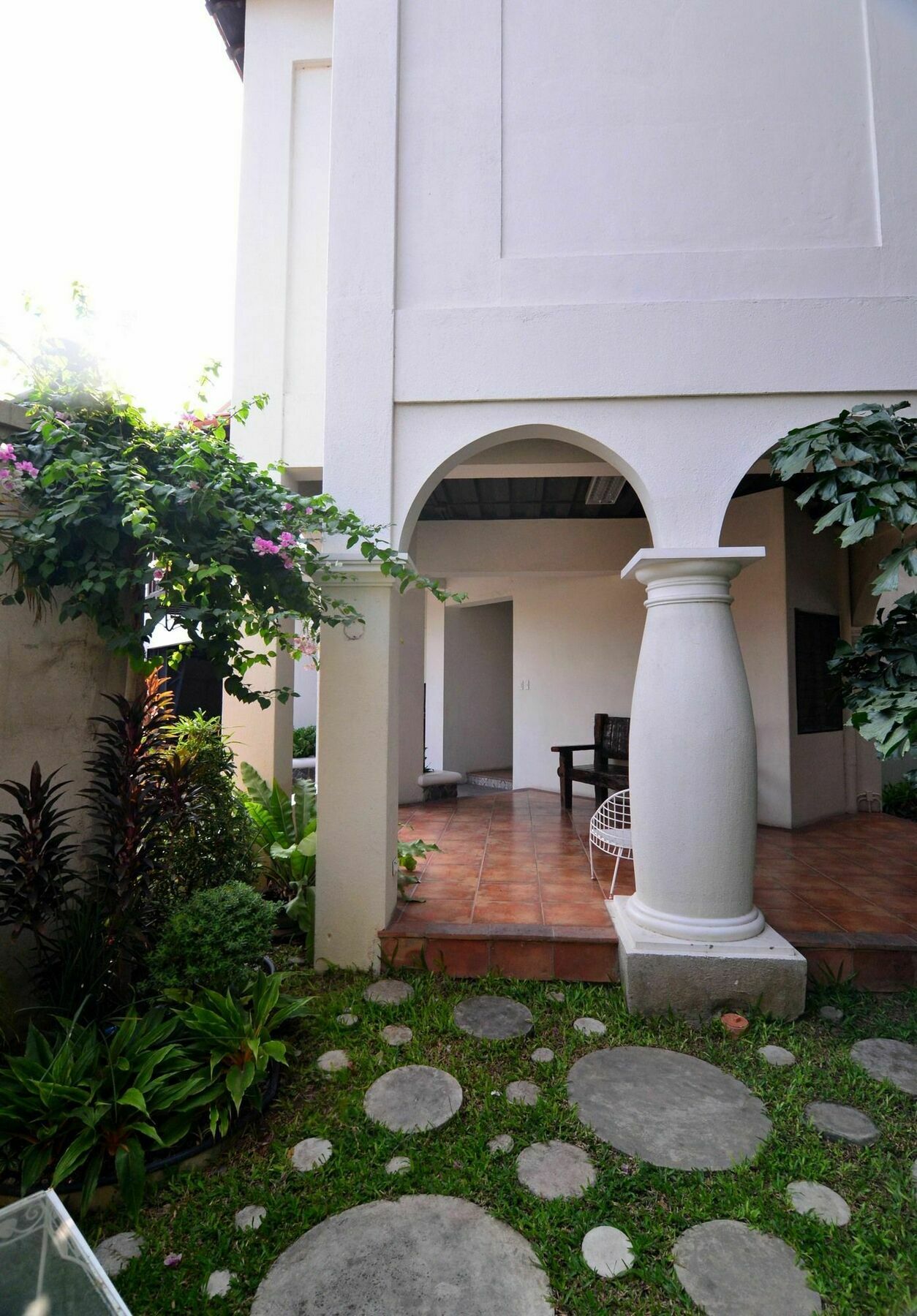 Versteeg Vacations - Fontana Residences セブ市 エクステリア 写真